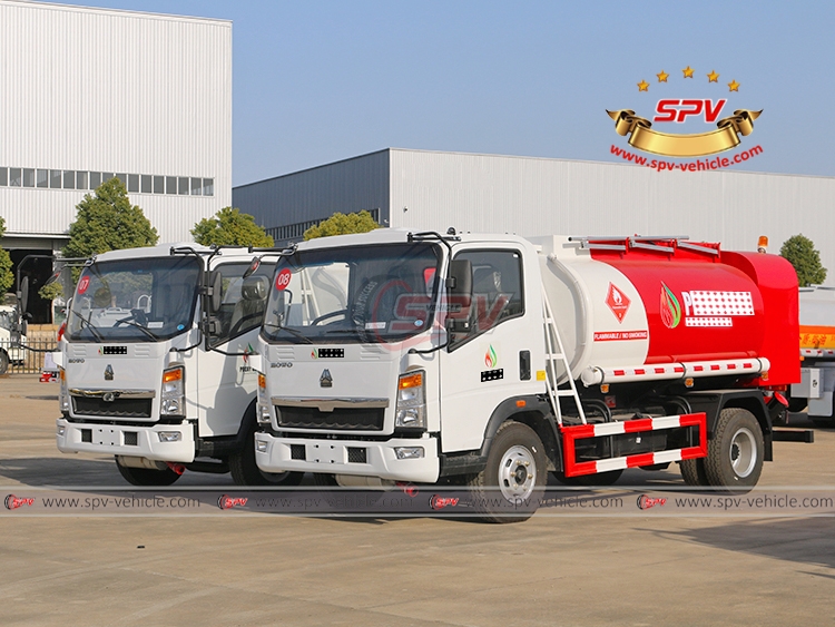 6,000 Litres Refueler Truck Sinotruk - 2 units